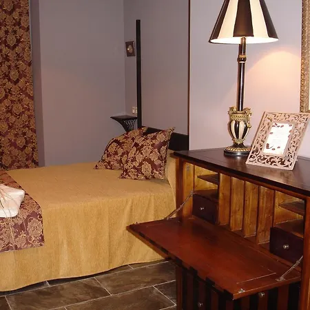 拉斯里拉民宿 *